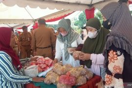 Pemkot Jambi gandeng ritel dan kelompok tani sediakan pangan murah