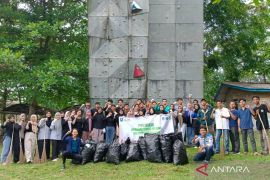 Pepelingasih Babel ajak mahasiswa UBB ciptakan kampus hijau