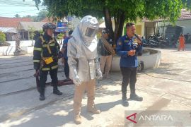 Damkar Kuningan sosialisasi pencegahan kebakaran di sekolah