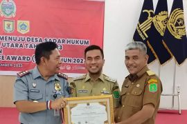 Kemenkumham Sumut kukuhkan enam desa menuju sadar hukum di Labura