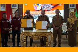 Kejari HSS serahkan pengembalian kerugian negara perkara tipikor Rp900 juta lebih