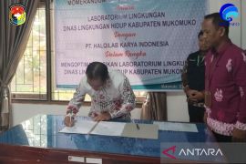 HKI-Bupati Mukomuko tandatangan operasikan laboratorium LH Mukomuko