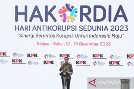 Presiden Jokowi sebut terlalu banyak pejabat Indonesia dipenjara karena korupsi