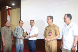 Pemkab beri penghargaan ke perusahaan ikut bangun Badung