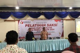 Bawaslu Pasaman Barat gelar pelatihan saksi bagi partai politik