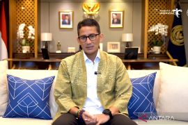 Minister encourages youngsters to utilize digital economy potential