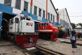 Satu abad Depo Sidotopo, Daop hadirkan lokomotif "Livery Vintage"