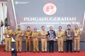 Ministry bestows Banjarmasin Very Innovative City Award