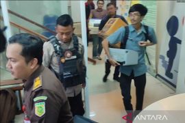 Kejari Cilegon geledah kantor DLH terkait dugaan korupsi retribusi sampah