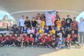 Jelang Natal, Ormas pencinta lingkungan bersihkan objek wisata religi di Tana Toraja