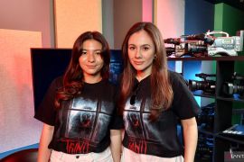 Wulan Guritno dan Shaloom Razade perdalam olah tubuh untuk peran film "Trinil"