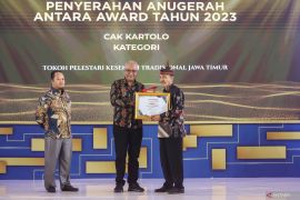 Anugerah ANTARA Jatim 2023 untuk tokoh