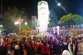 Atikoh apresiasi inovasi Pemkot Madiun kemas tampilan "Pahlawan Street Center"