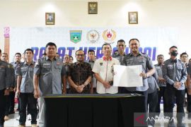 Pengurus KONI Padang Panjang periode 2023-2027 dilantik