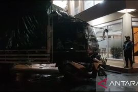 Bea Cukai Sintete proses satu truk bermuatan rokok ilegal dari Jawa Timur