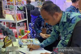 DPRD Chairman appreciates "Wonderland Kotabaru" exhibition