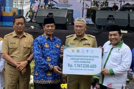 Pemkot Bandung salurkan donasi Rp1,7 miliar untuk Palestina