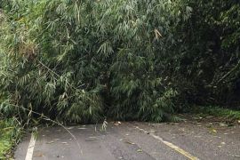 Dua warga Agam tertimbun longsor saat gotong royong bersihkan saluran irigasi satu meninggal