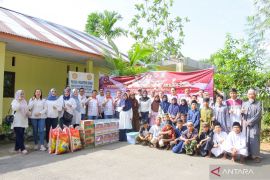 Alumni Akabri 98 di Maluku gelar bakti sosial peringati 25 tahun pengabdian