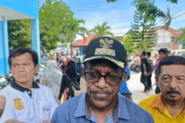 Pemkot Jayapura tanggung biaya sekolah 23 ribu siswa