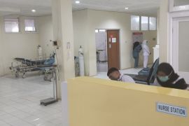 Nakes tutup layanan RSUD Dr Haulussy imbas  hak belum dibayar