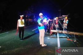 Mobil dinas camat tabrak tiang listrik di Aceh Barat, begini penjelasan polisi