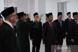Kakanwil Harun Sulianto lantik Majelis Pengawas Daerah Notaris Kota Pangkalpinang
