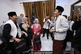 Gus Iqdam beri wejangan ke Siti Atikoh soal amalan istri ke suami