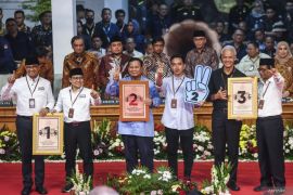 Highlight kampanye Pilpres: Amin ingin hapus PBB, Prabowo ke Gemuis, Mahfud janji rumuskan UU masyarakat hukum adat