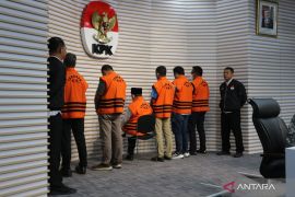 KPK tetapkan Gubernur Maluku Utara Abdul Ghani tersangka suap