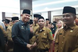 Sekda Langkat lantik ratusan pejabat