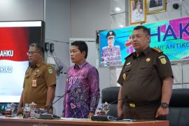 Bupati Balangan perintahkan pejabat bekerja sesuai koridor hukum