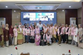 Hari Ibu, srikandi PLN kampanye terapkan gaya hidup sehat