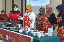 Poltekesos latih warga di 5 kabupaten/kota Jabar jadi pengusaha mi