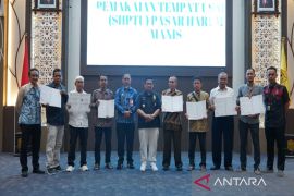 Ratusan pedagang di Banjarmasin terima SHPTU