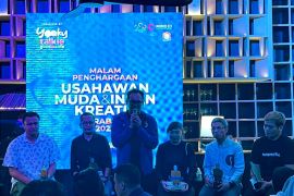 Konsultan FnB Yooky Tjahrial berbagi tip kelola bisnis