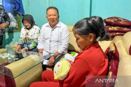 Pemkab Jember gerak cepat tangani ibu yang melahirkan di tepi jalan