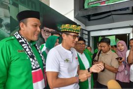 Bincang dengan milenial, Sandiaga Uno targetkan PPP pertahankan dua kursi di parlemen