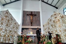 Brimob Polda Kaltara Sterilisasi Gereja di Tarakan Jelang Natal