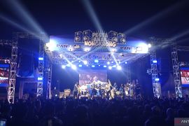 PAN libatkan puluhan UMKM gelar "Pesta Anak Nongkrong" di Surabaya