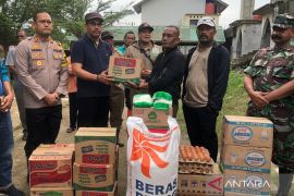 Pemko Lhokseumawe salurkan bantuan darurat banjir ke 1.714 warga terdampak