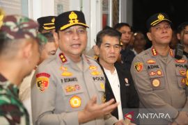 Pj Wali Kota Pontianak tinjau Misa malam Natal