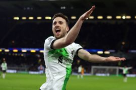 Liverpool rebut puncak klasemen setelah kalahkan Burnley 2-0