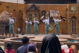 Satwa hunian Zoo Siantar tak hanya sekadar ada, bisa juga bergaya