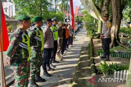 Personel Kodim 1001/HSU-BLG sinergi amankan Natal dan tahun baru