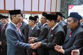 Pejabat Pemprov DKI harus paham etika penggunaan media sosial