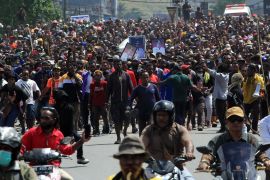 Sempat tertunda, pemakaman Lukas Enembe berlangsung aman