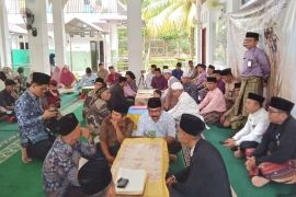 Nikah massal di Pekanbaru diikuti sembilan pasangan