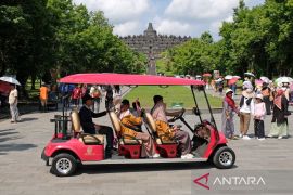 Mobil listrik untuk destinasi wisata berkelanjutan