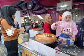 Ratusan UMKM dan PKL Tanah Bumbu ikut meriahkan "Batfest" 2023